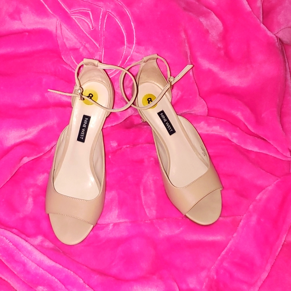 Nine West Used in great condition 8 open toe heels